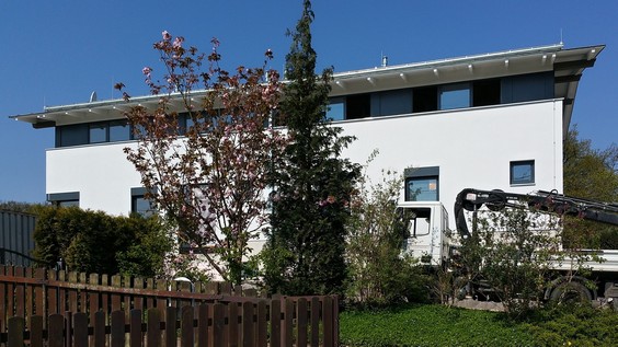 Doppelwohnhaus Dr. U., Radebeul - Wohnung II, Fassade, Ostseite mit Eingang